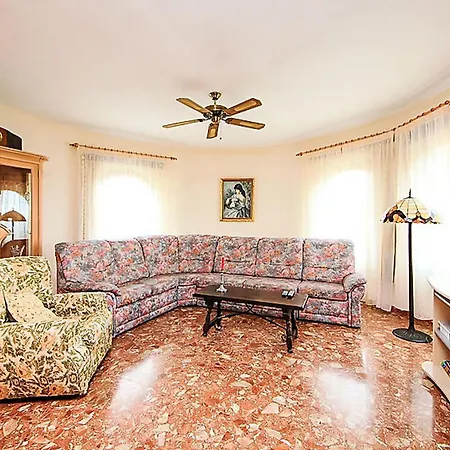 Σπίτι διακοπών Global Jara - By Global Holidays 17536 Κάλπε